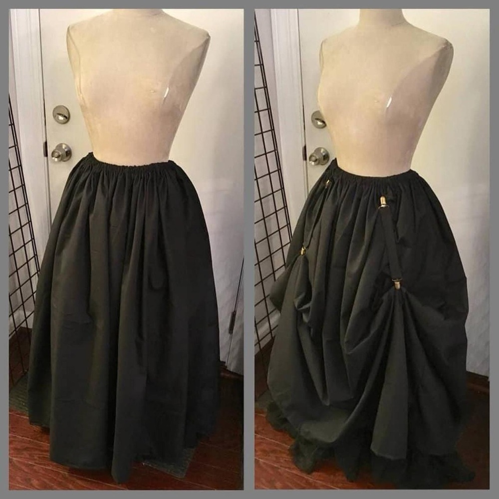 Peasant skirt gothic Victorian style renaissance style with skirt hikes Black